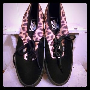 Van's shoes platform sole